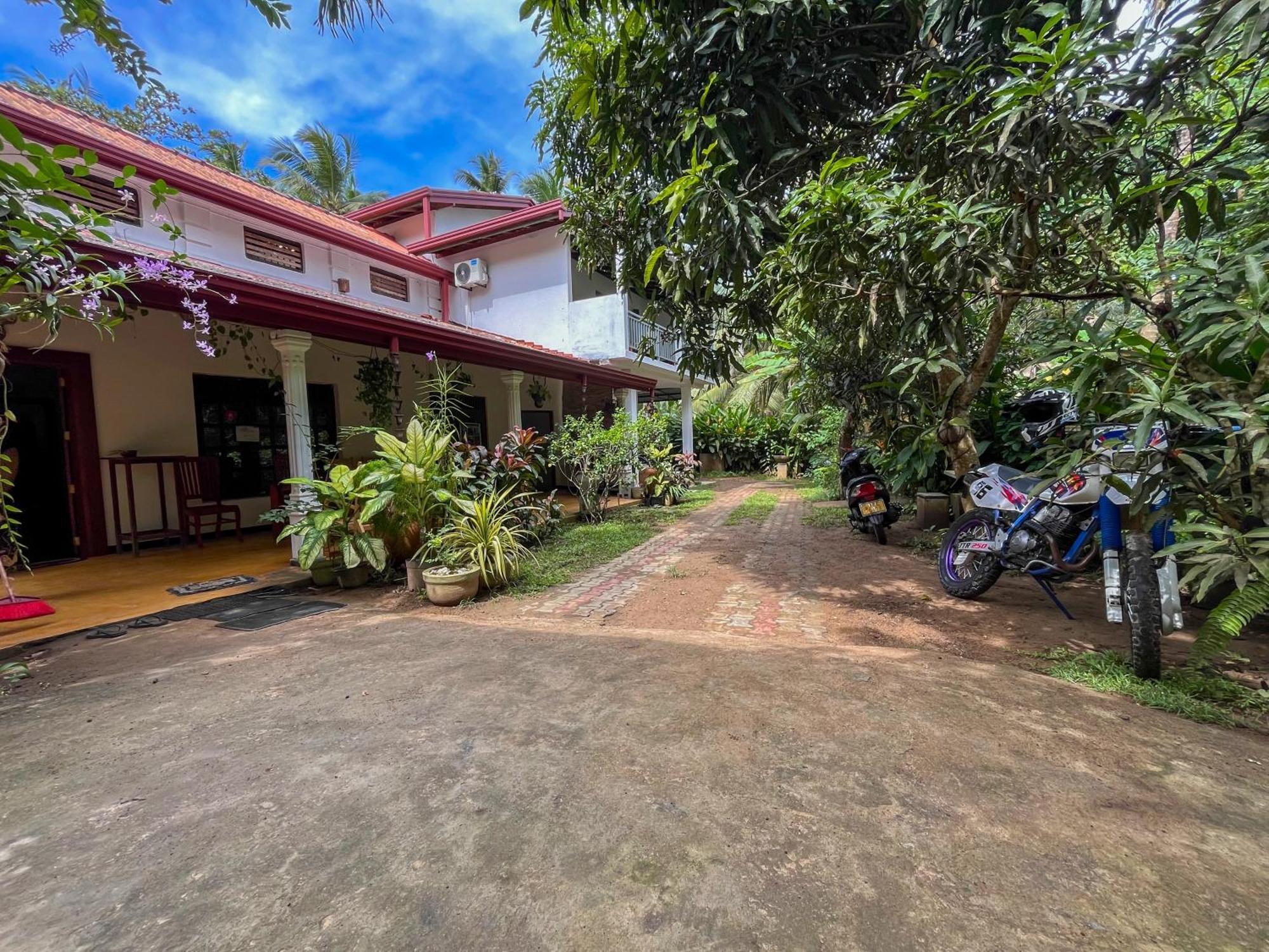 Abraham Beach House Tangalle Exterior foto